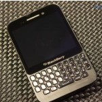 Harga BlackBerry Q5 Dibandrol 4 Jutaan?
