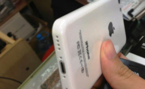 iPhone 5C, Diperkirakan Harga iPhone Murah Ini Sekitar Rp 4-5 jutaan