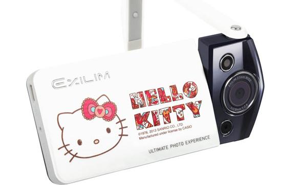 Casio Luncurkan Kamera Hello Kitty Exilim TR10
