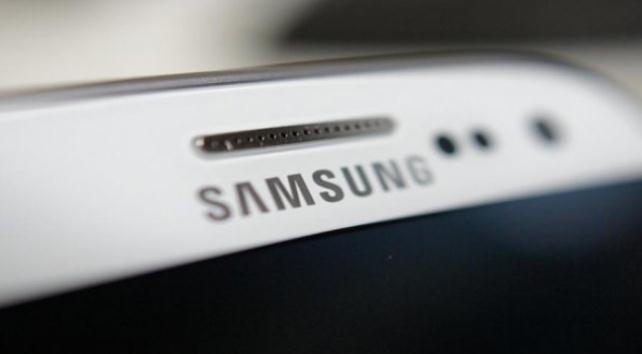 Tablet Samsung 10,5 Inci Akan Rilis Januari 2014