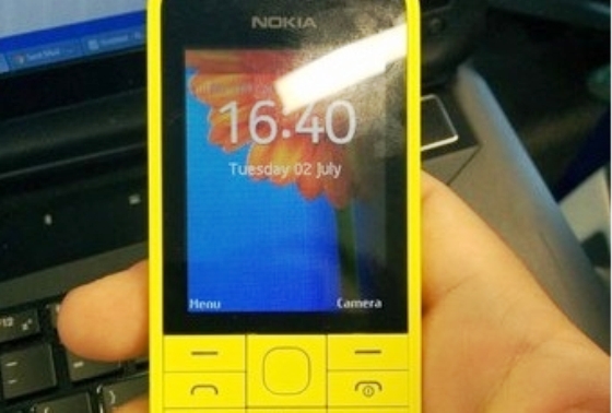 Ponsel Murah Nokia R Diperkirakan Meluncur Q1 2014