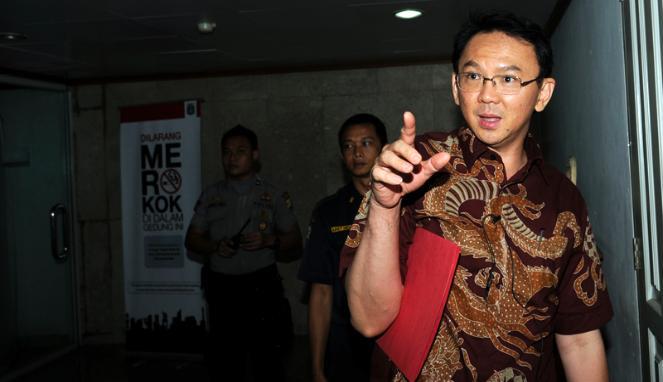 Ahok Pecat Pegawai KIR