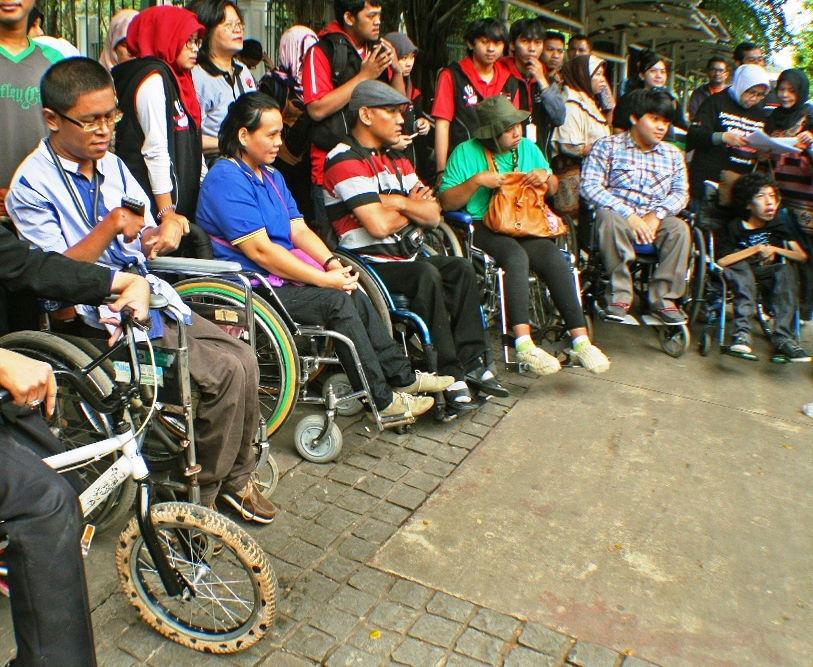 Penerimaan CPNS Kemensos 2014: Penyandang Disabilitas Mendapat 70 Formasi