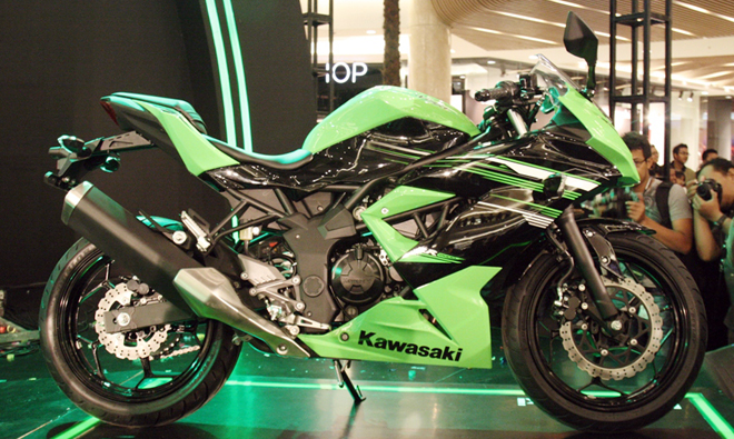 Harga Kawasaki Ninja 250 Mono Terbaru September 2014 Sekitar Rp 47,9 Juta