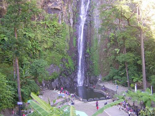 air terjun sedudo longsor